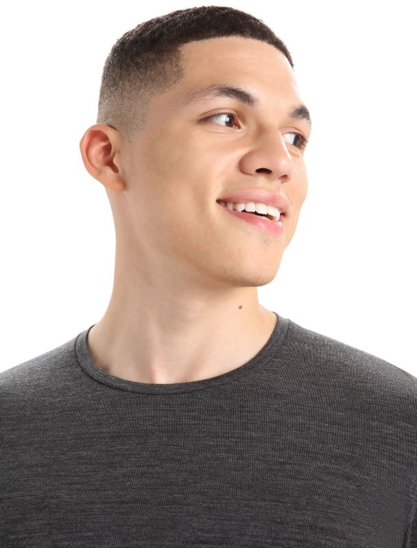 Icebreaker hombres camiseta merino anatomica manga larga 0V2J02 ropa brezo azabache